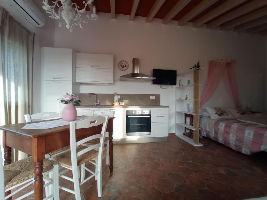 La Casina Di Campagna Tra Cecina E Bibbona Vila Exterior foto