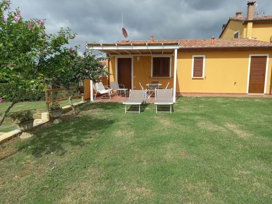 La Casina Di Campagna Tra Cecina E Bibbona Vila Exterior foto