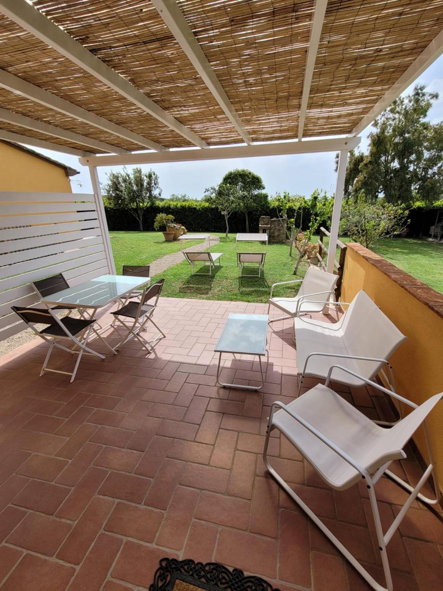La Casina Di Campagna Tra Cecina E Bibbona Vila Exterior foto